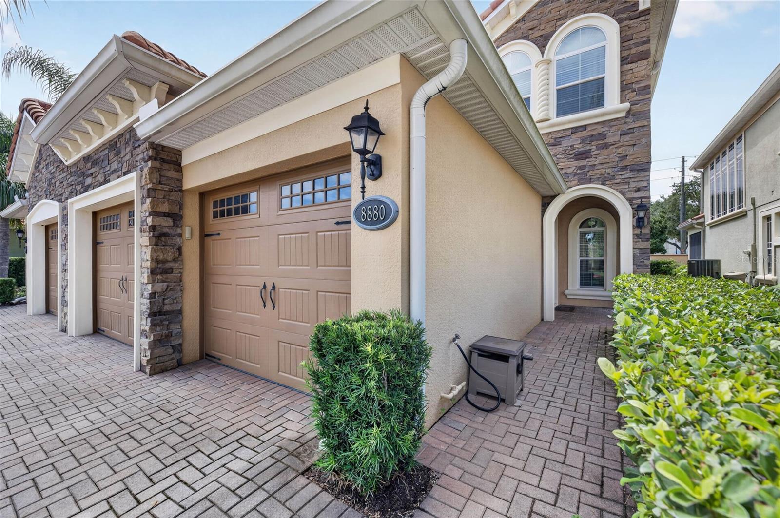 8880 Della Scala Cir Property Photo 4