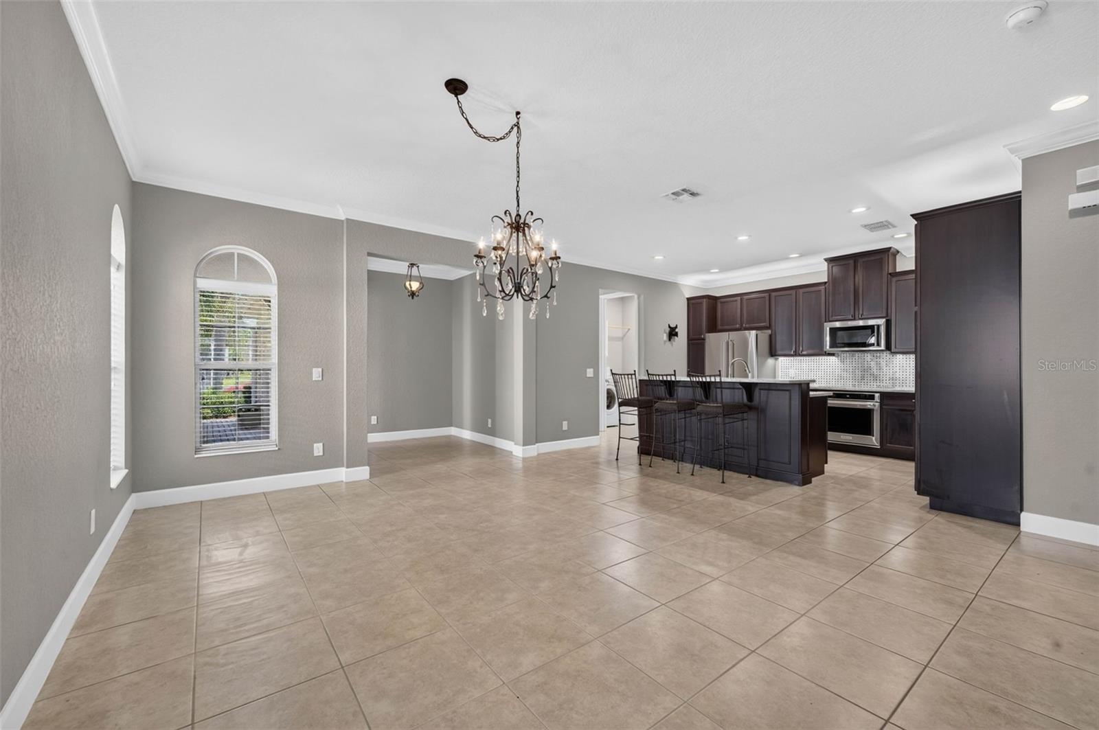 8880 Della Scala Cir Property Photo 9
