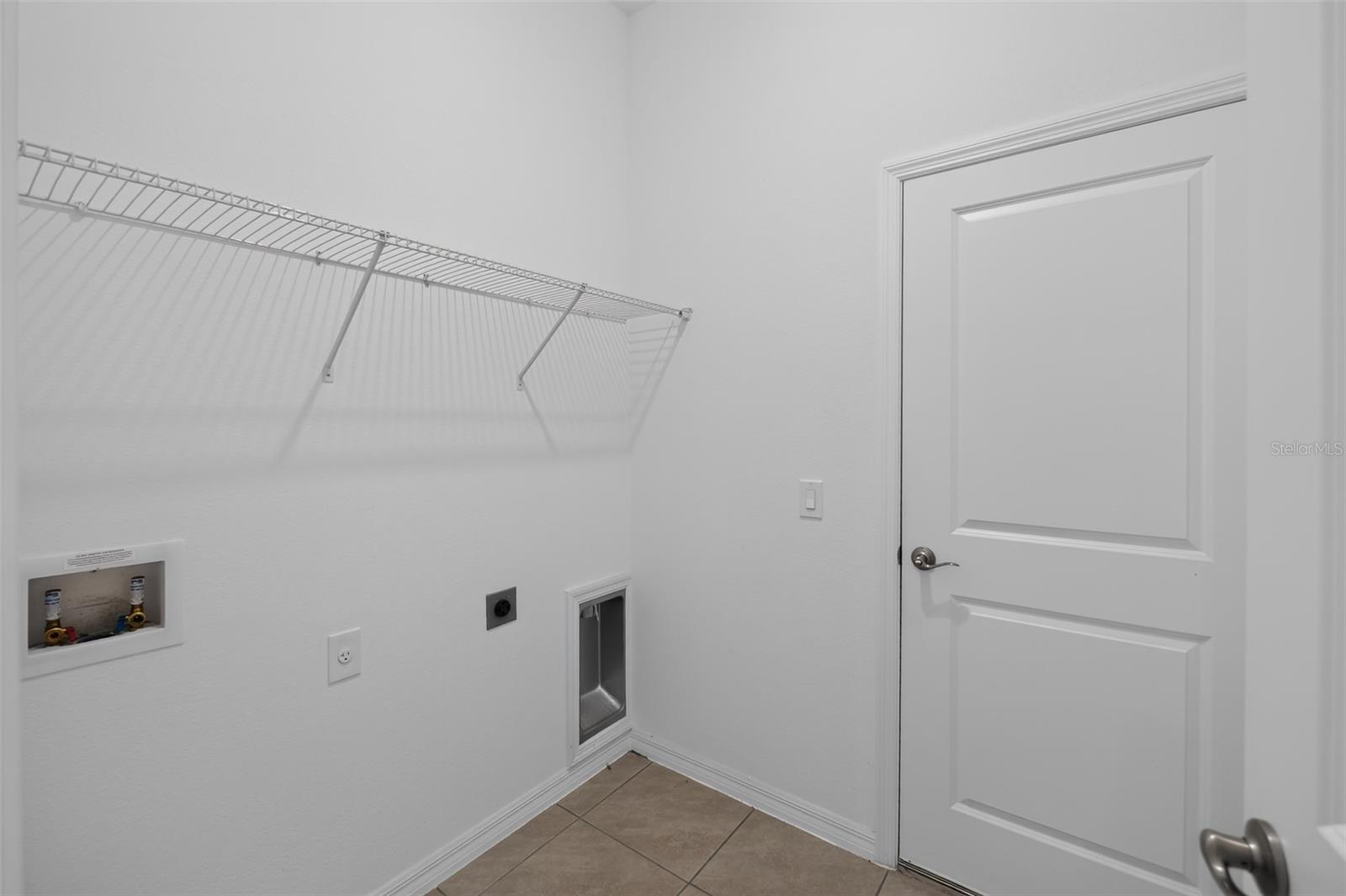 816 Middleton St Property Photo 28