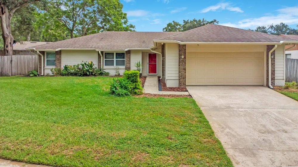 5125 Sun Palm Dr Property Photo 1