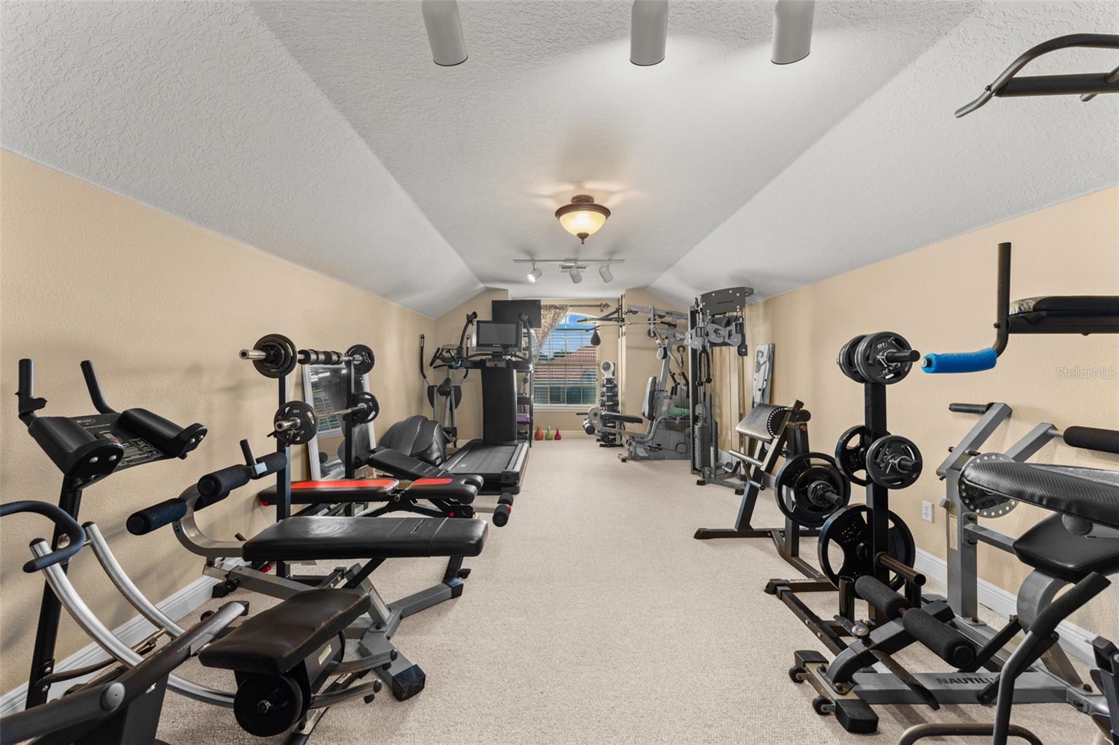 5119 Keeneland Cir Property Photo 42