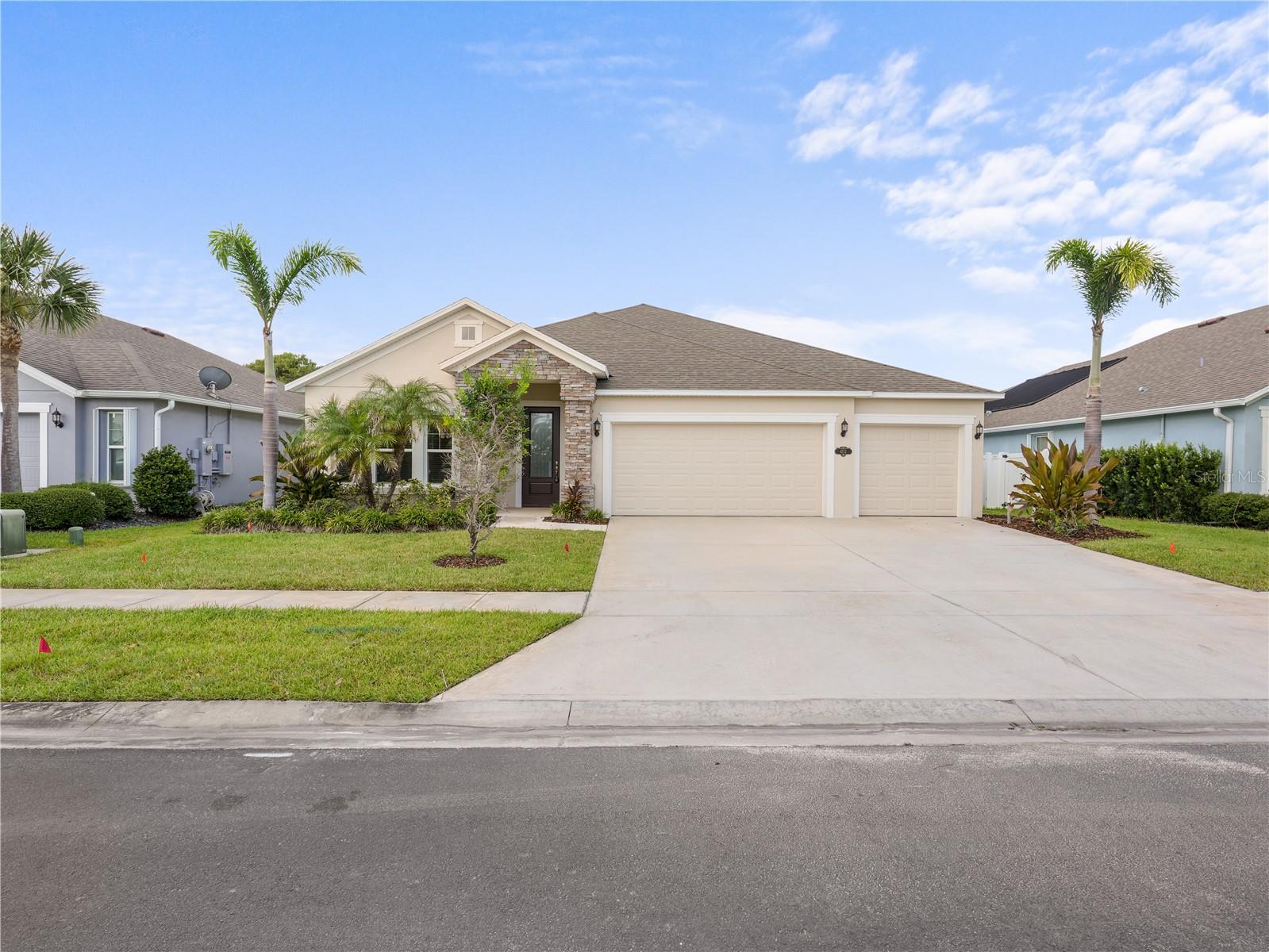 4212 Ruthann Cir Property Photo 1