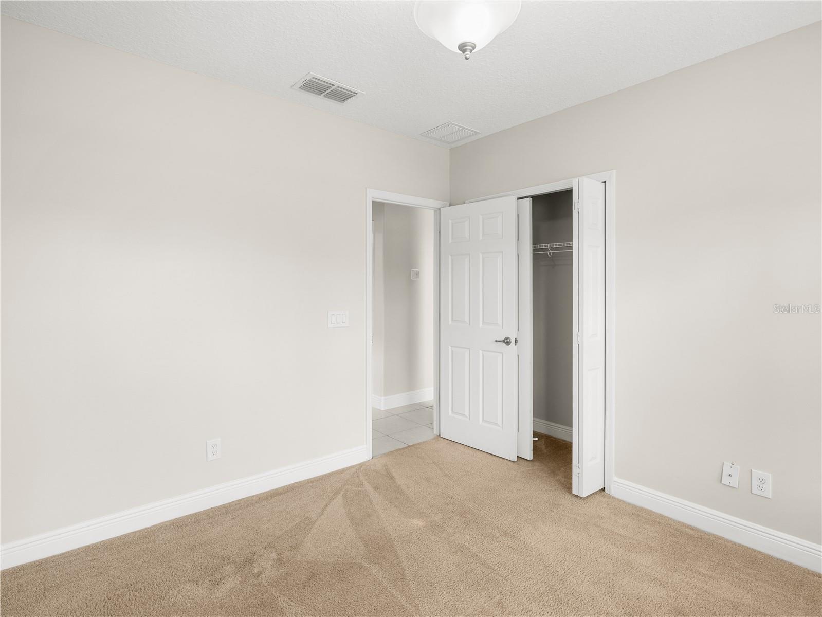4212 Ruthann Cir Property Photo 23