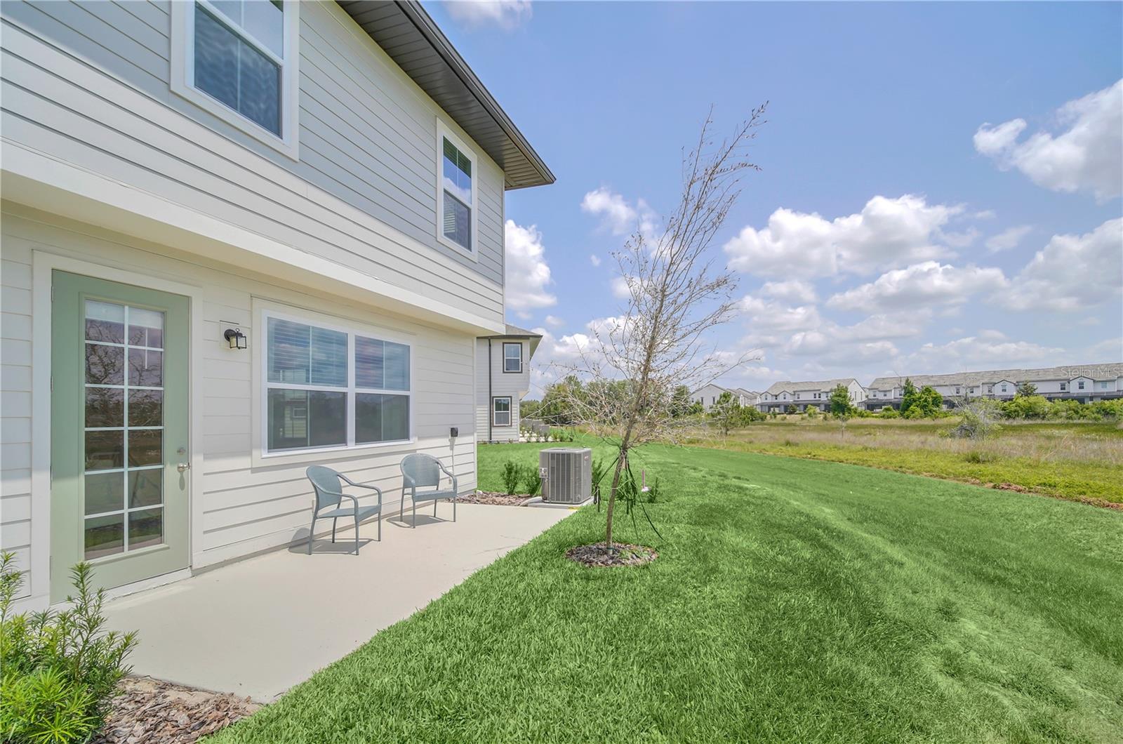 657 Longboat Dr Property Photo 15