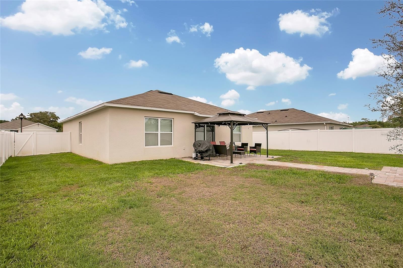 3676 Scarlet Oak Dr Property Photo 19