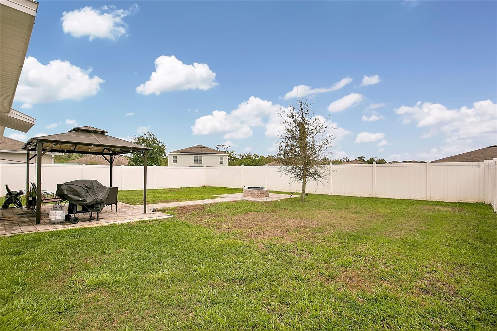 3676 Scarlet Oak Dr Property Photo 20