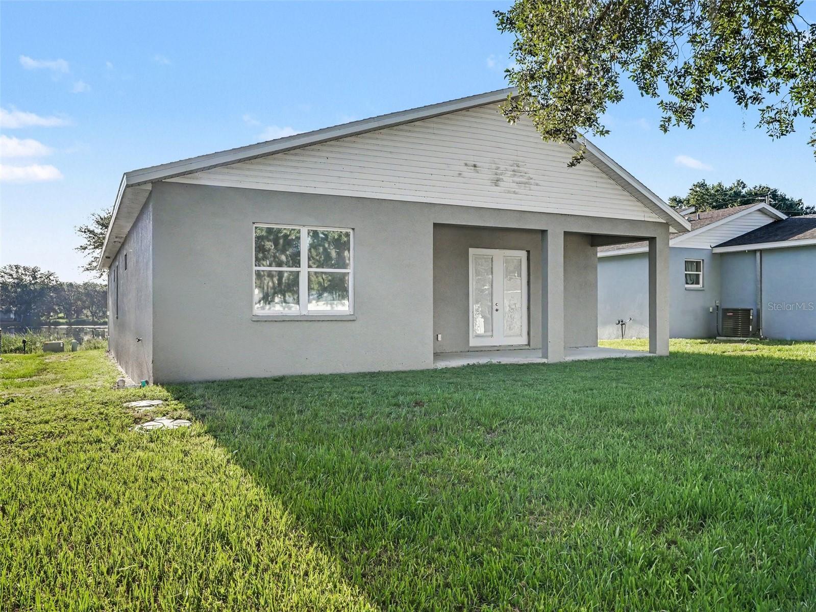 227 Burbank Ave Property Photo 31
