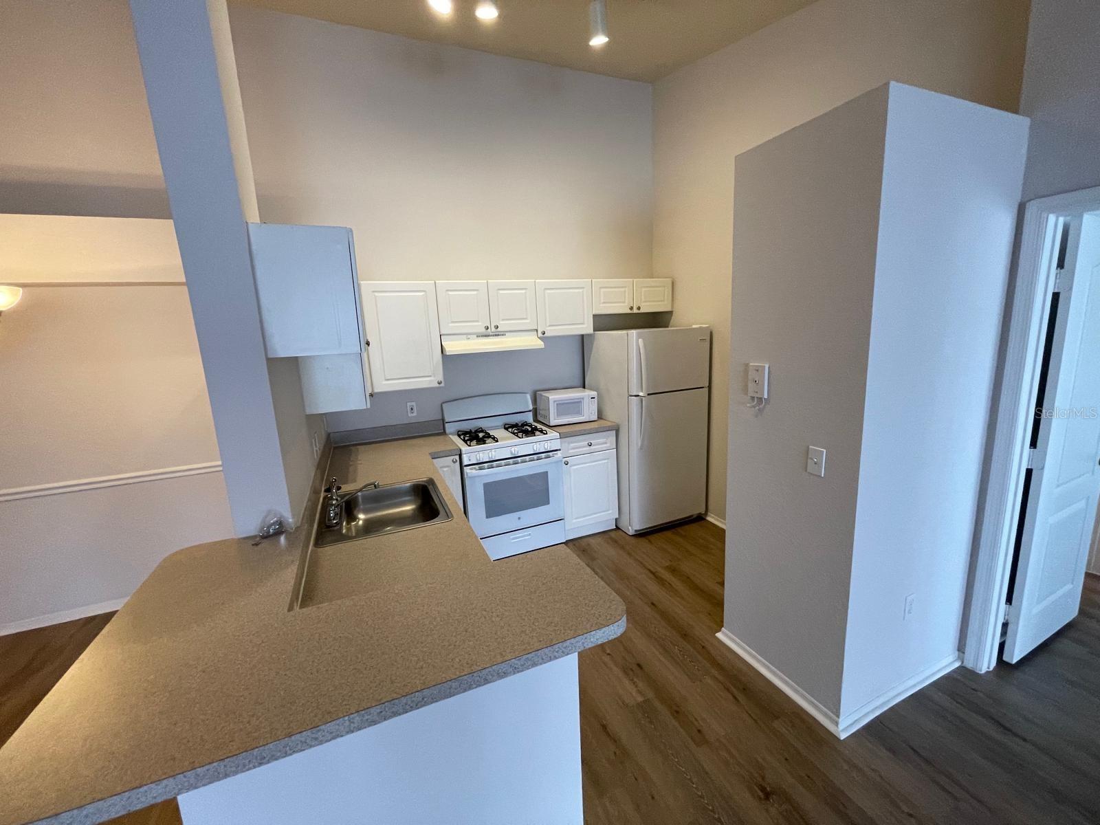 3379 S Kirkman Rd #1032 Property Photo 9