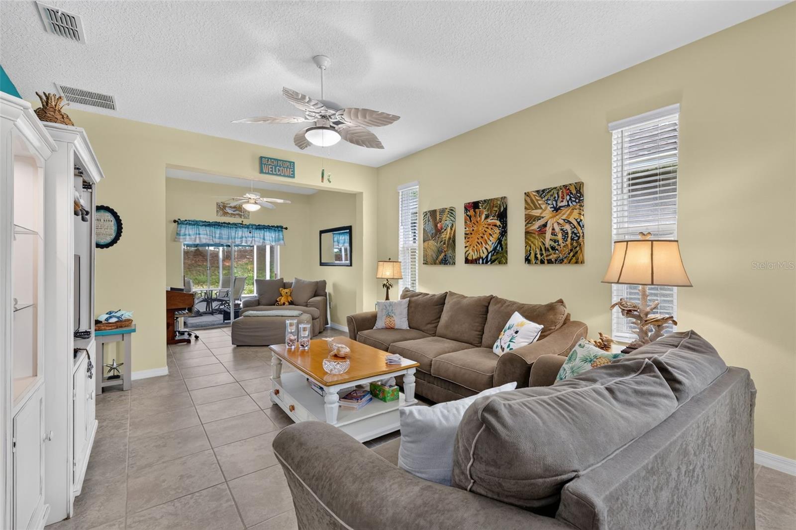 26951 White Plains Way Property Photo 13