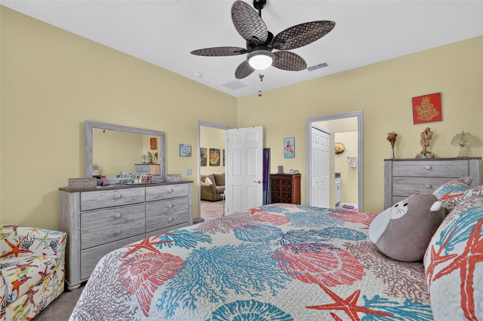 26951 White Plains Way Property Photo 18