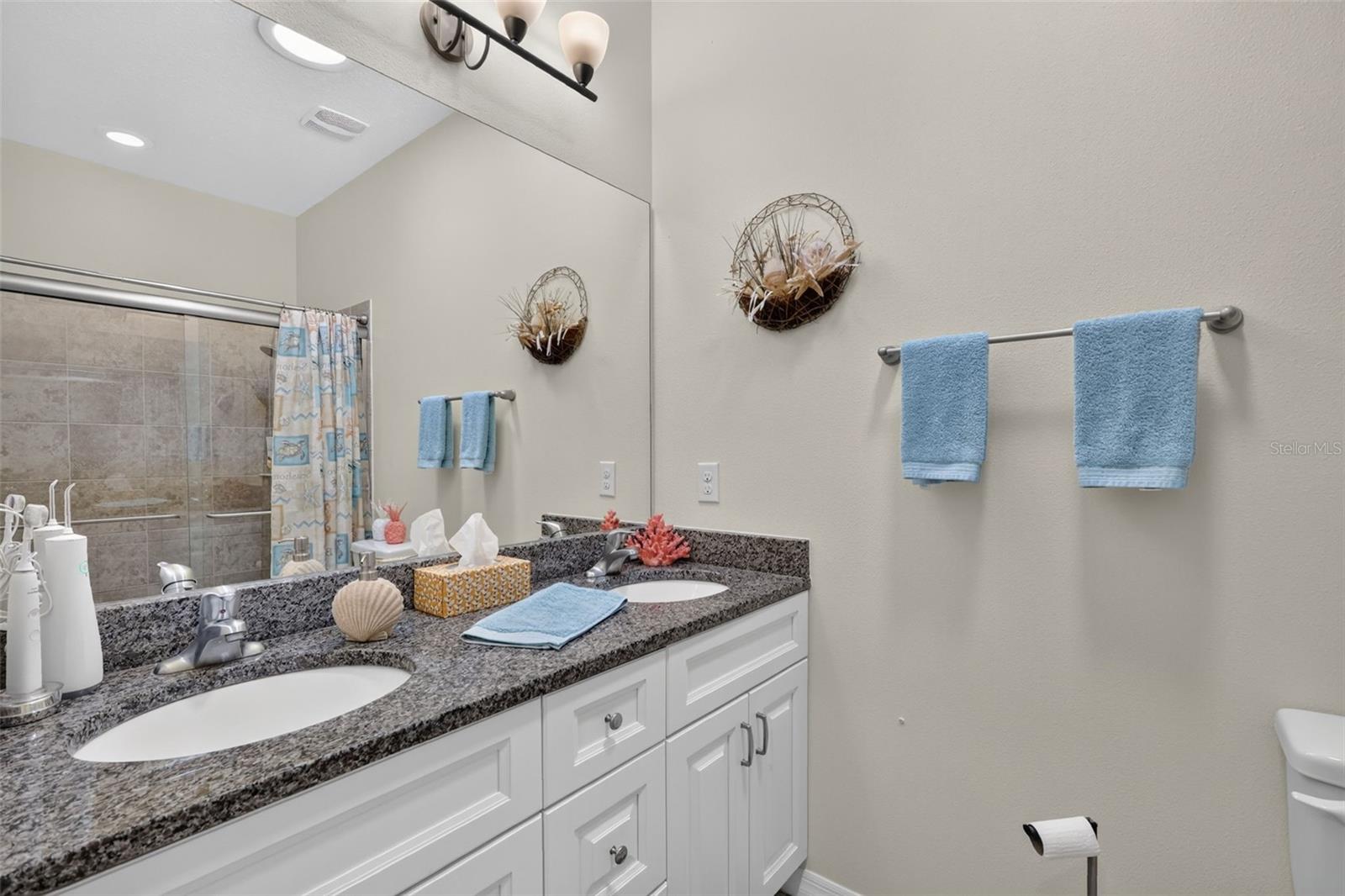 26951 White Plains Way Property Photo 19