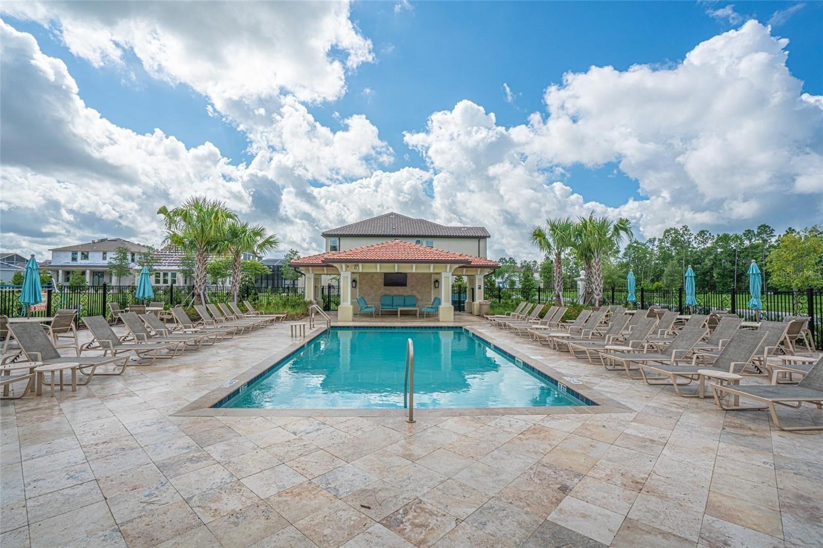 8224 Procida Isle Ln Property Photo 3