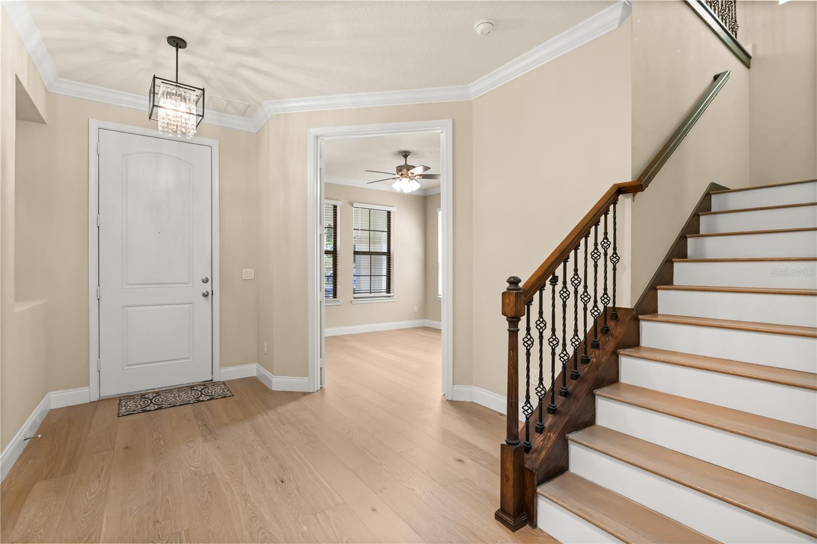 8224 Procida Isle Ln Property Photo 5