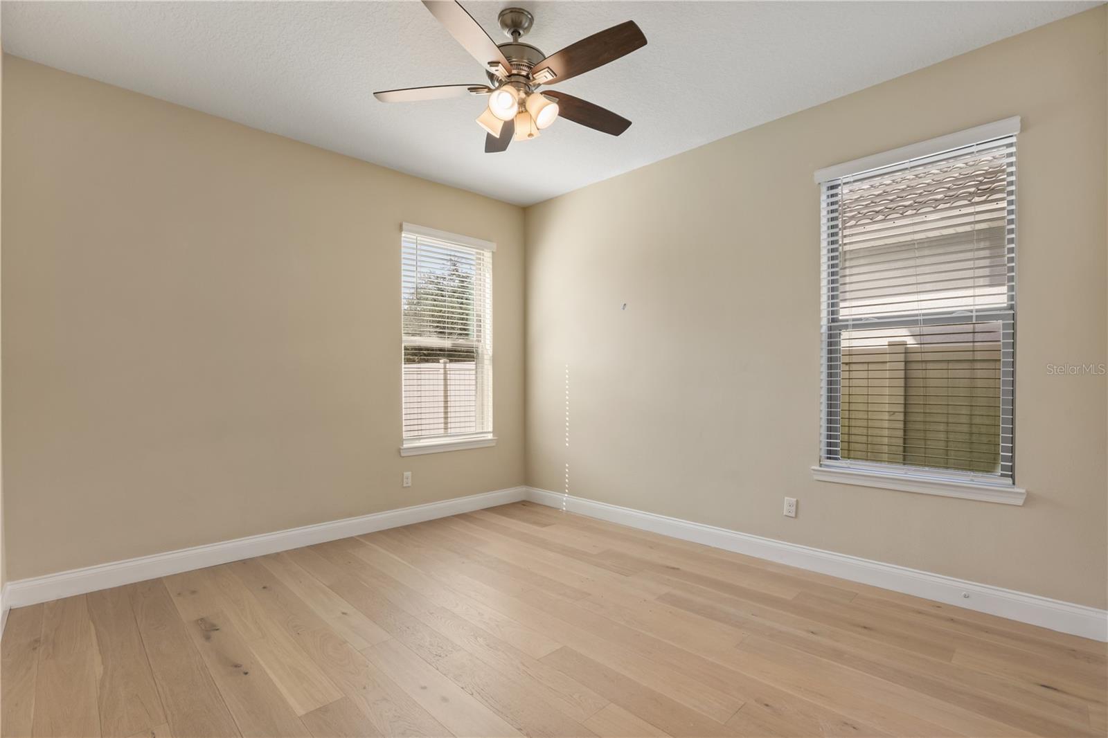 8224 Procida Isle Ln Property Photo 28