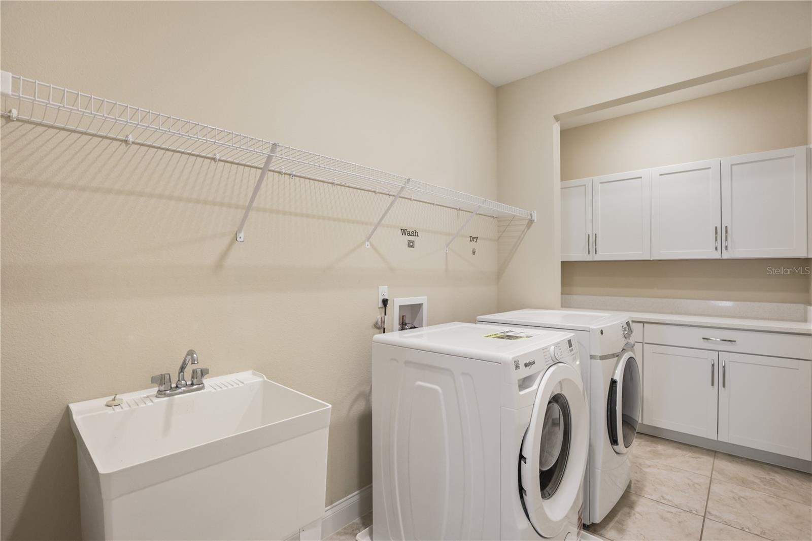 8224 Procida Isle Ln Property Photo 40