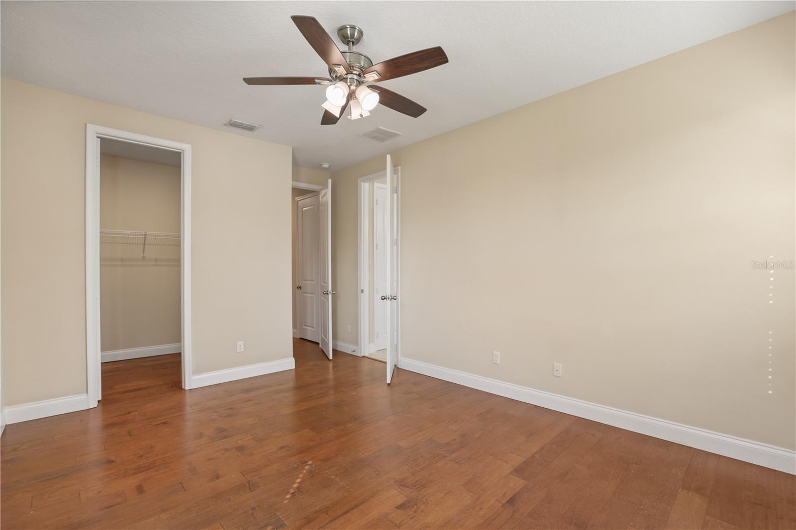 8224 Procida Isle Ln Property Photo 49
