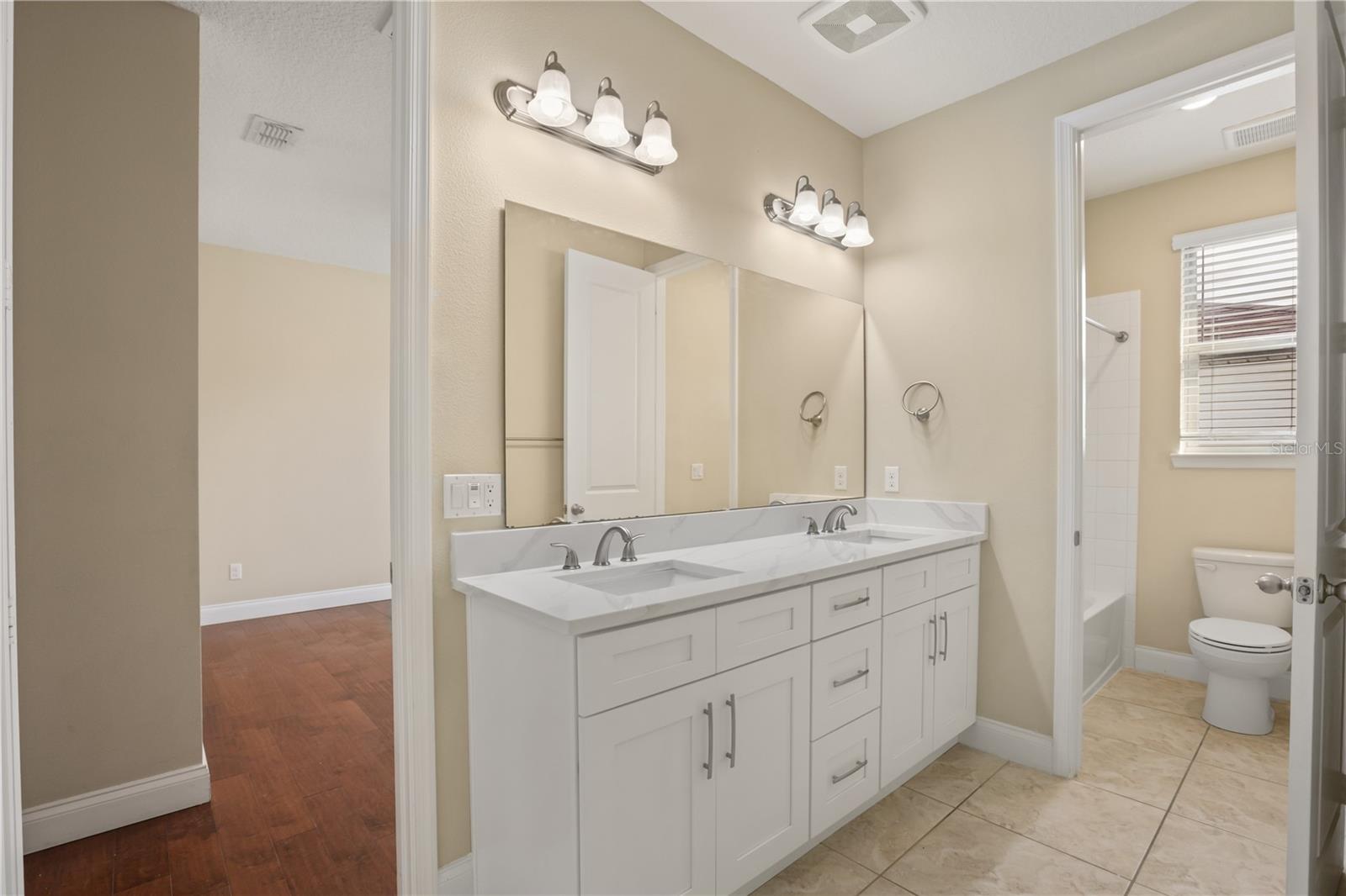 8224 Procida Isle Ln Property Photo 59