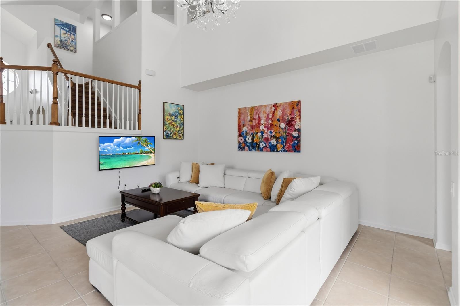 O6435224 Property Photo 6