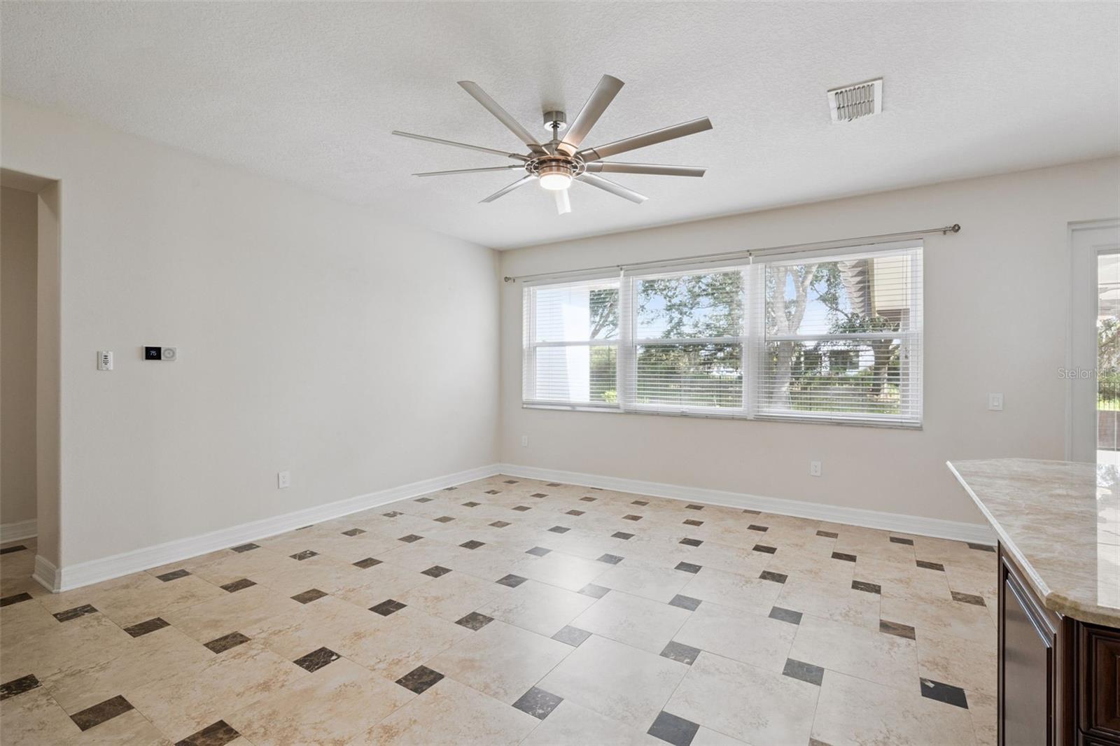 10107 Malpas Pt Property Photo 8