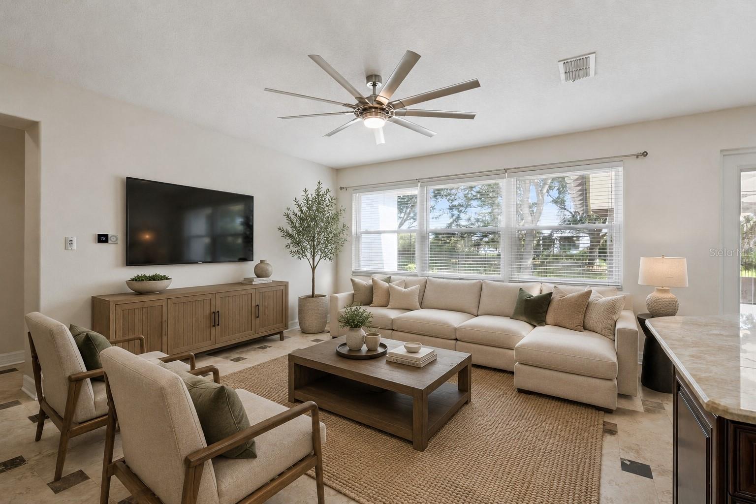 10107 Malpas Pt Property Photo 9