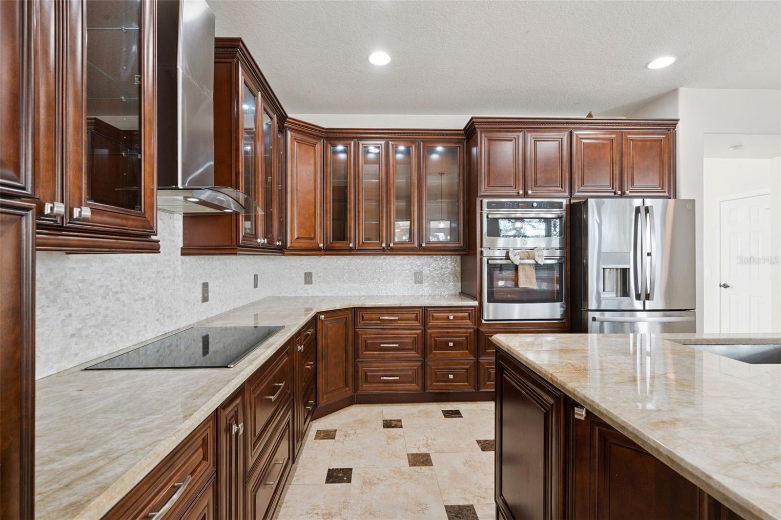 10107 Malpas Pt Property Photo 12