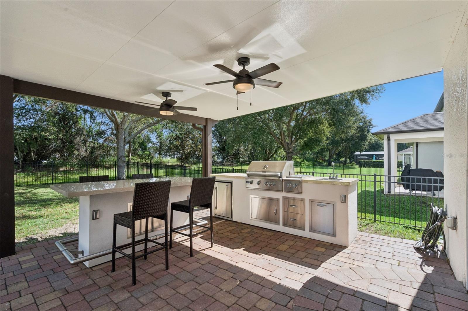 10107 Malpas Pt Property Photo 33