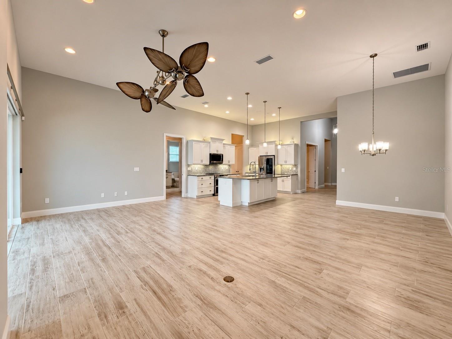 2931 Bella Flore Ter Property Photo 19