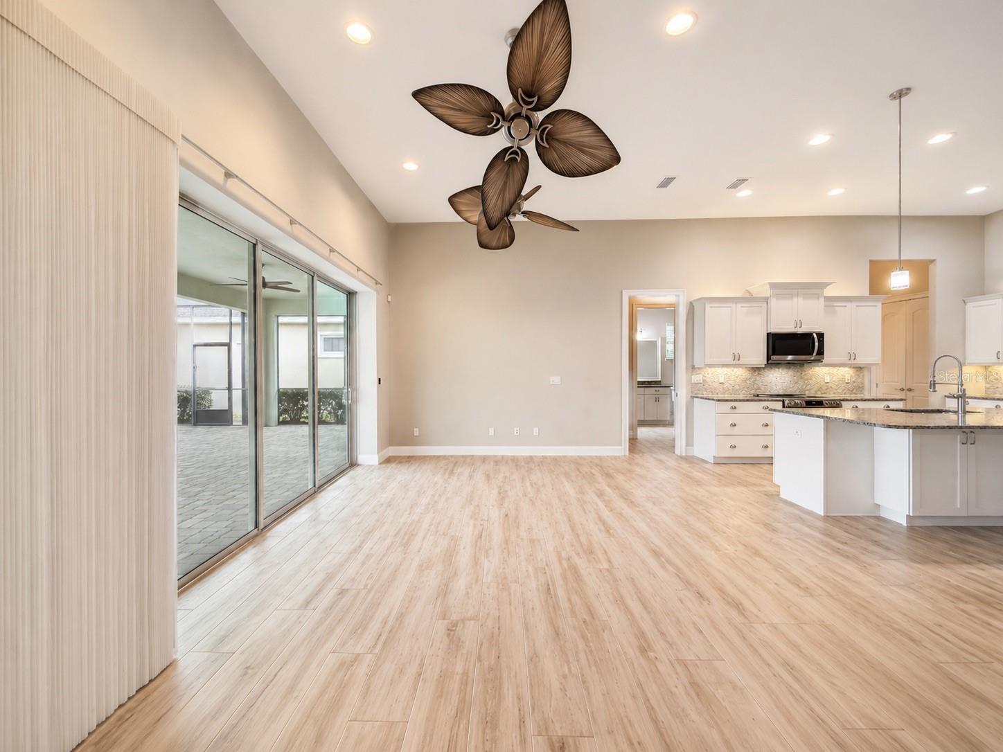 2931 Bella Flore Ter Property Photo 21