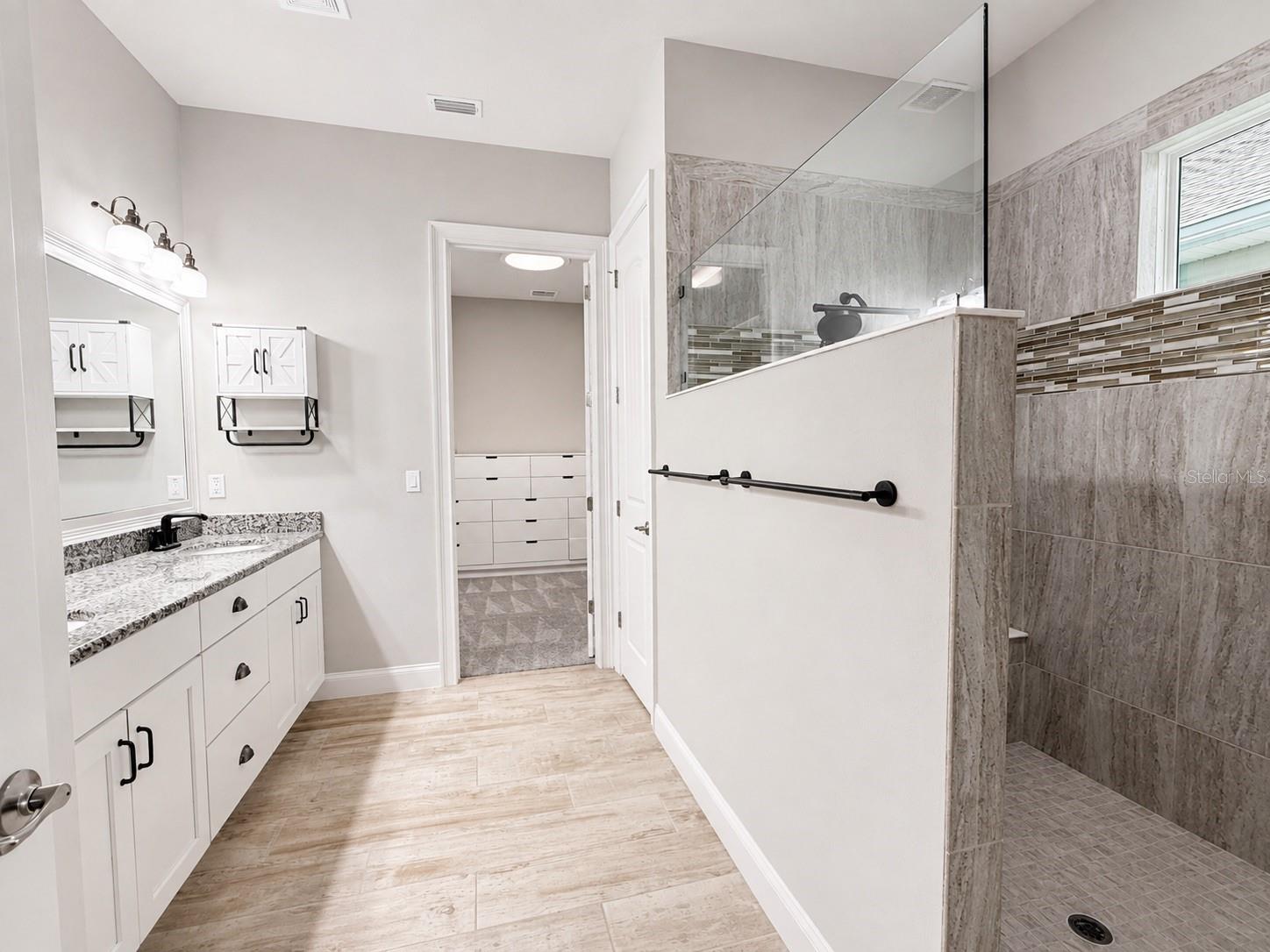 2931 Bella Flore Ter Property Photo 28