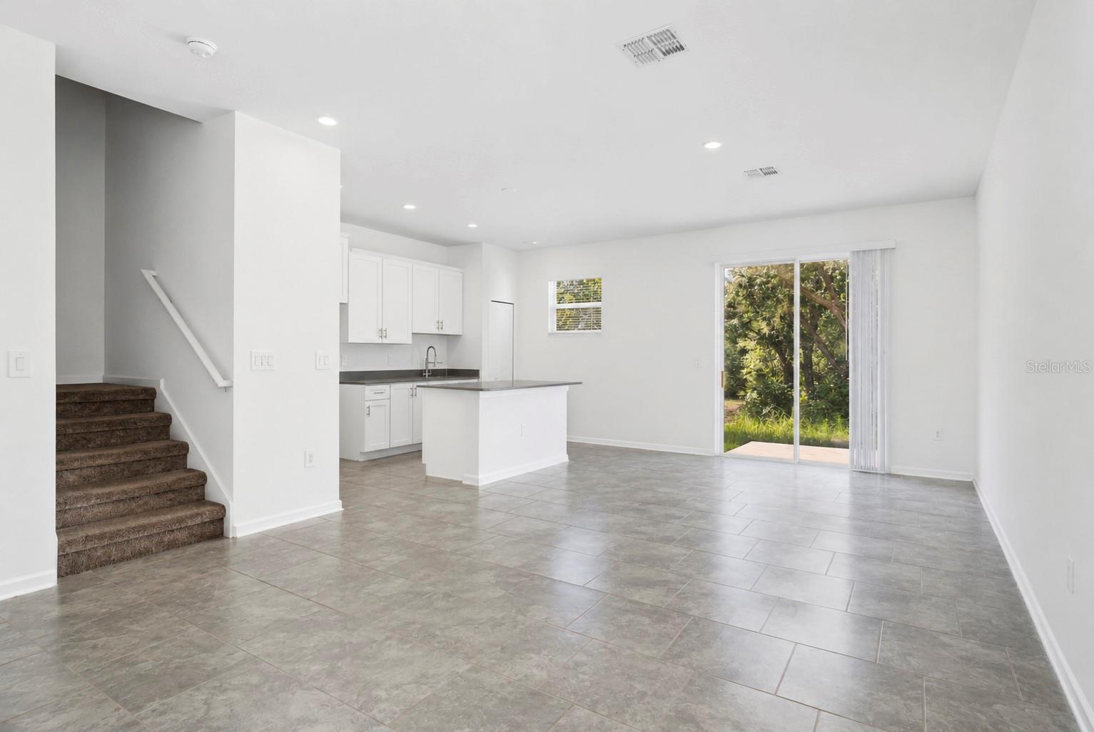 7424 Stone Creek Trl Property Photo 10