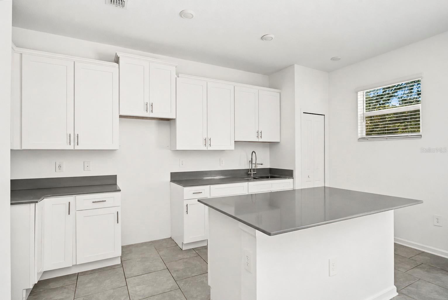 7424 Stone Creek Trl Property Photo 13