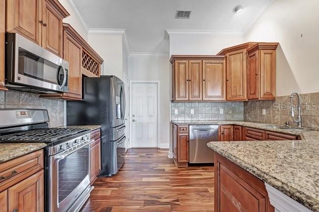 4512 Bridgewater Dr Property Photo 7