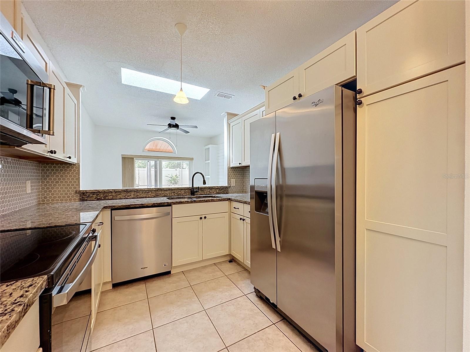 1047 Kelly Creek Cir Property Photo 10