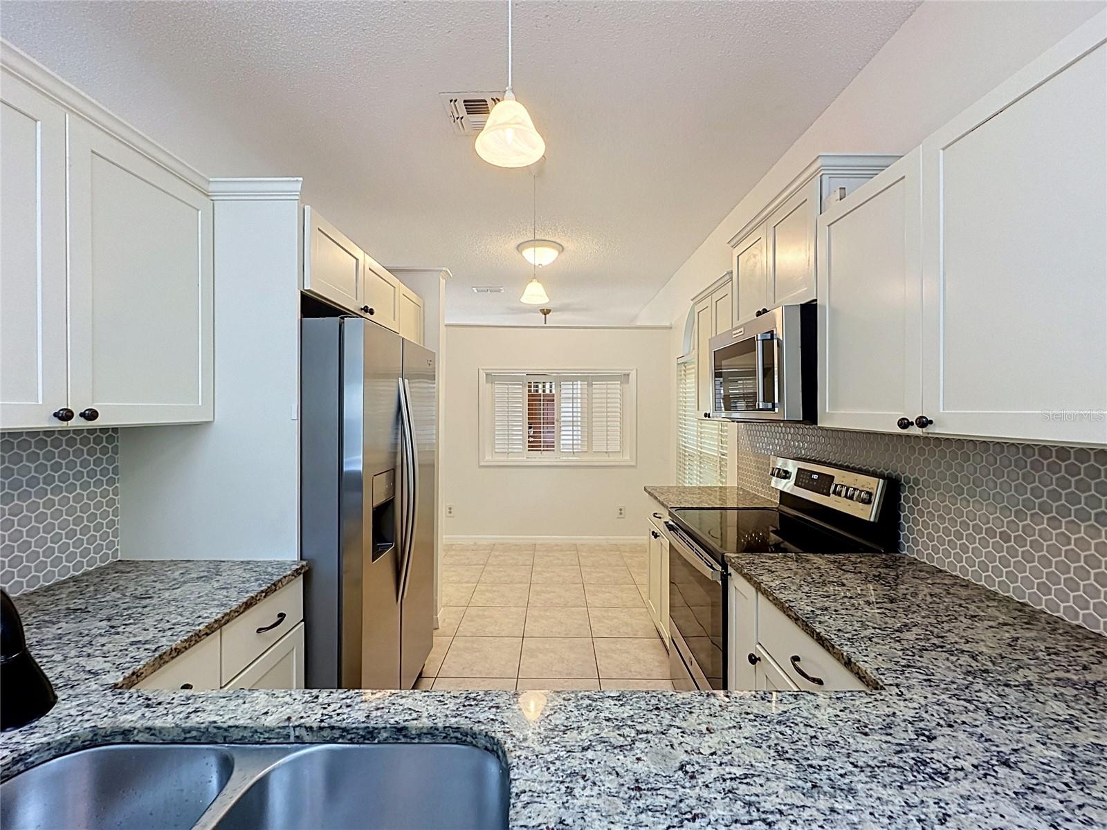 1047 Kelly Creek Cir Property Photo 13