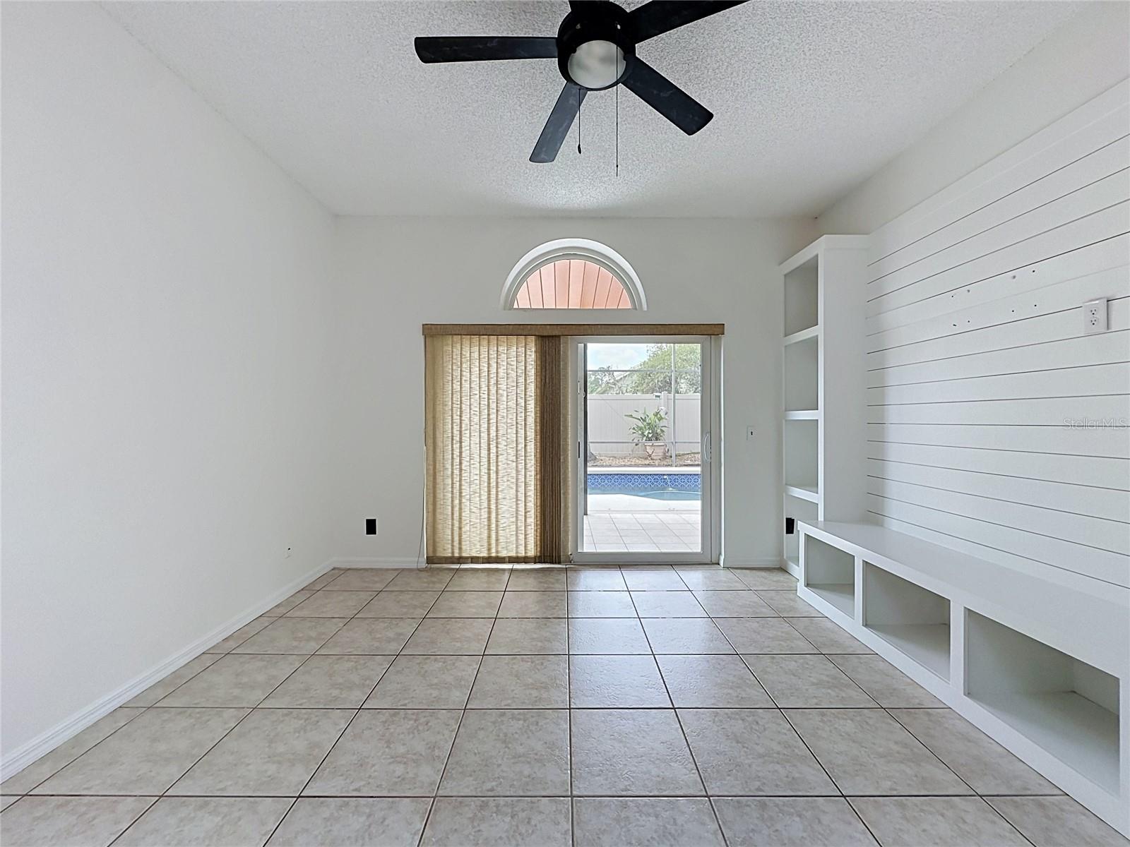 1047 Kelly Creek Cir Property Photo 17