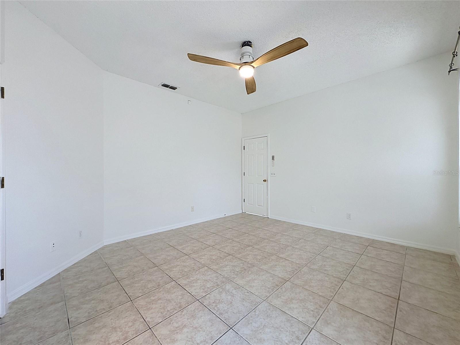 1047 Kelly Creek Cir Property Photo 21