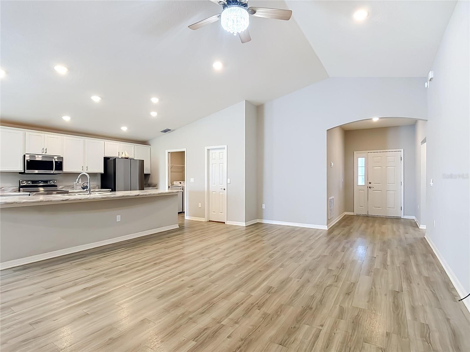 1235 Mountain Flower Ln Property Photo 14