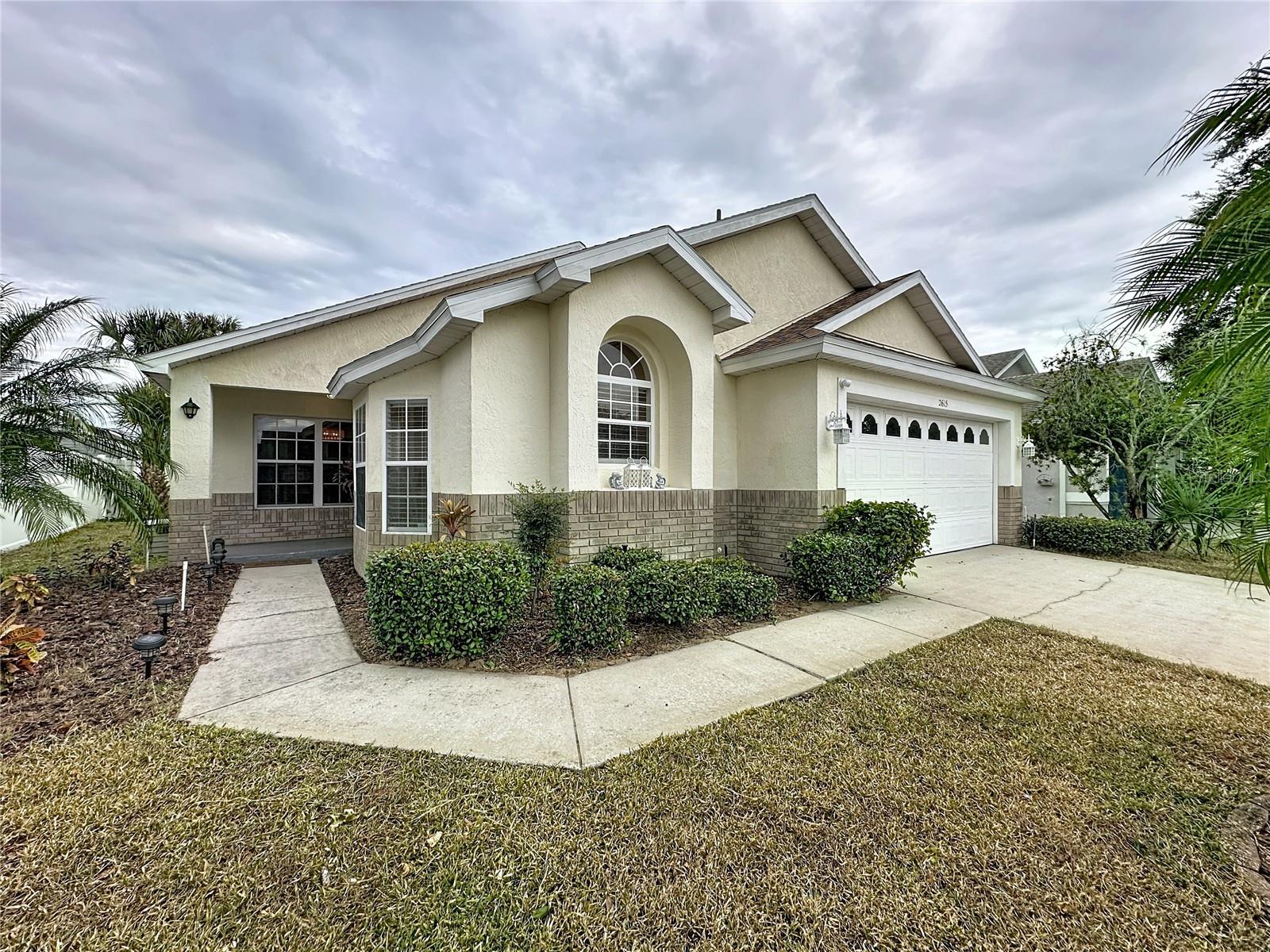 2615 Summer Creek Dr Property Photo 2