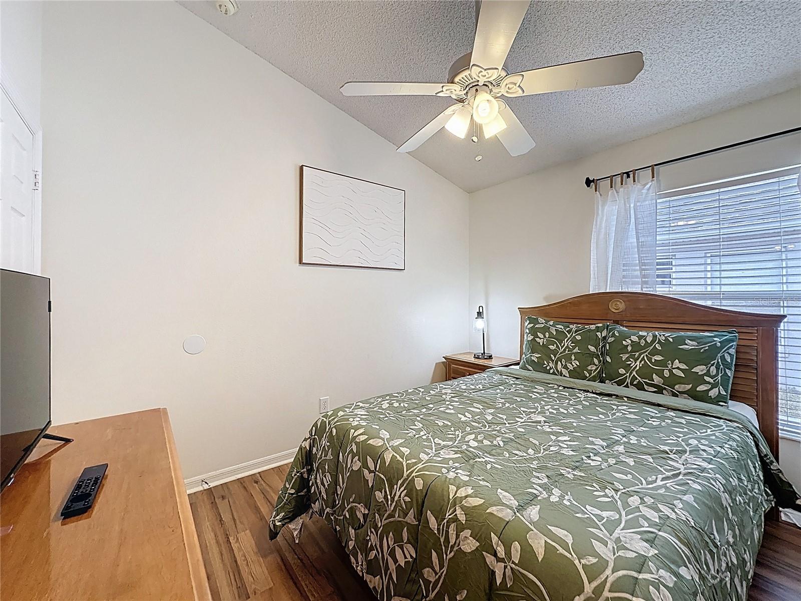 2615 Summer Creek Dr Property Photo 32