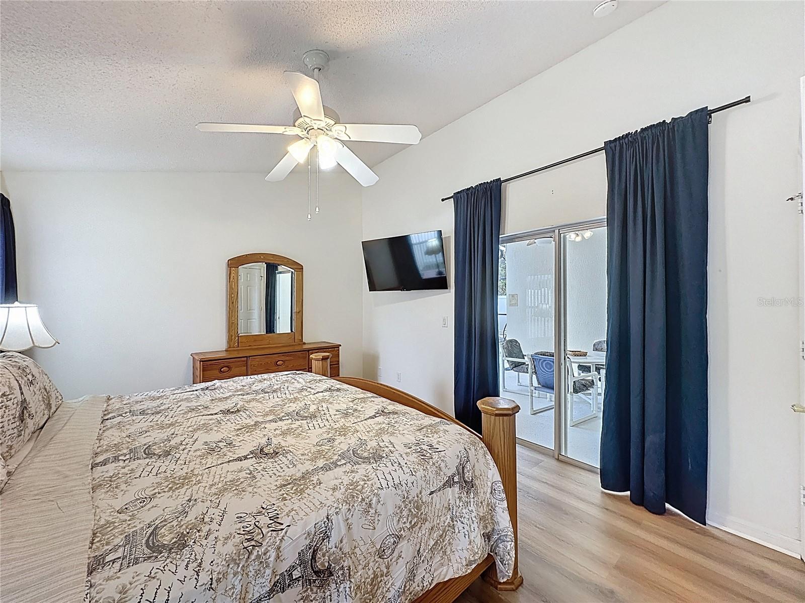 2615 Summer Creek Dr Property Photo 44