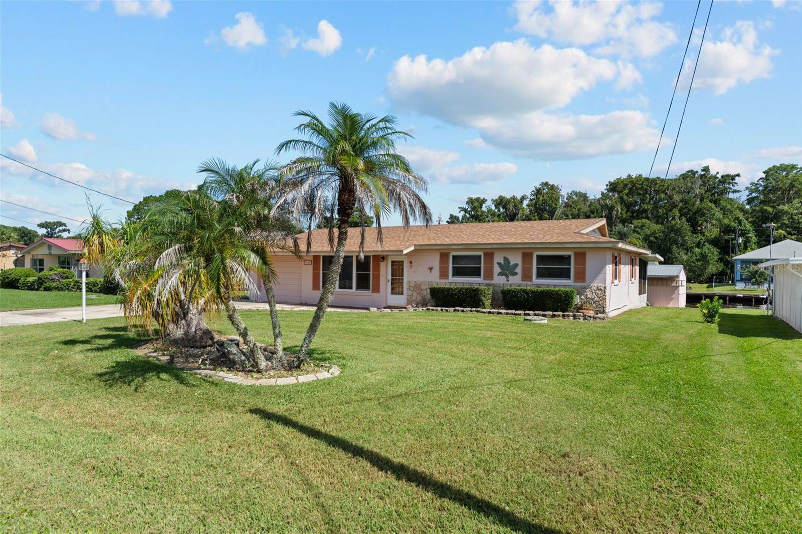 1630 Paradise Ln Property Photo 1