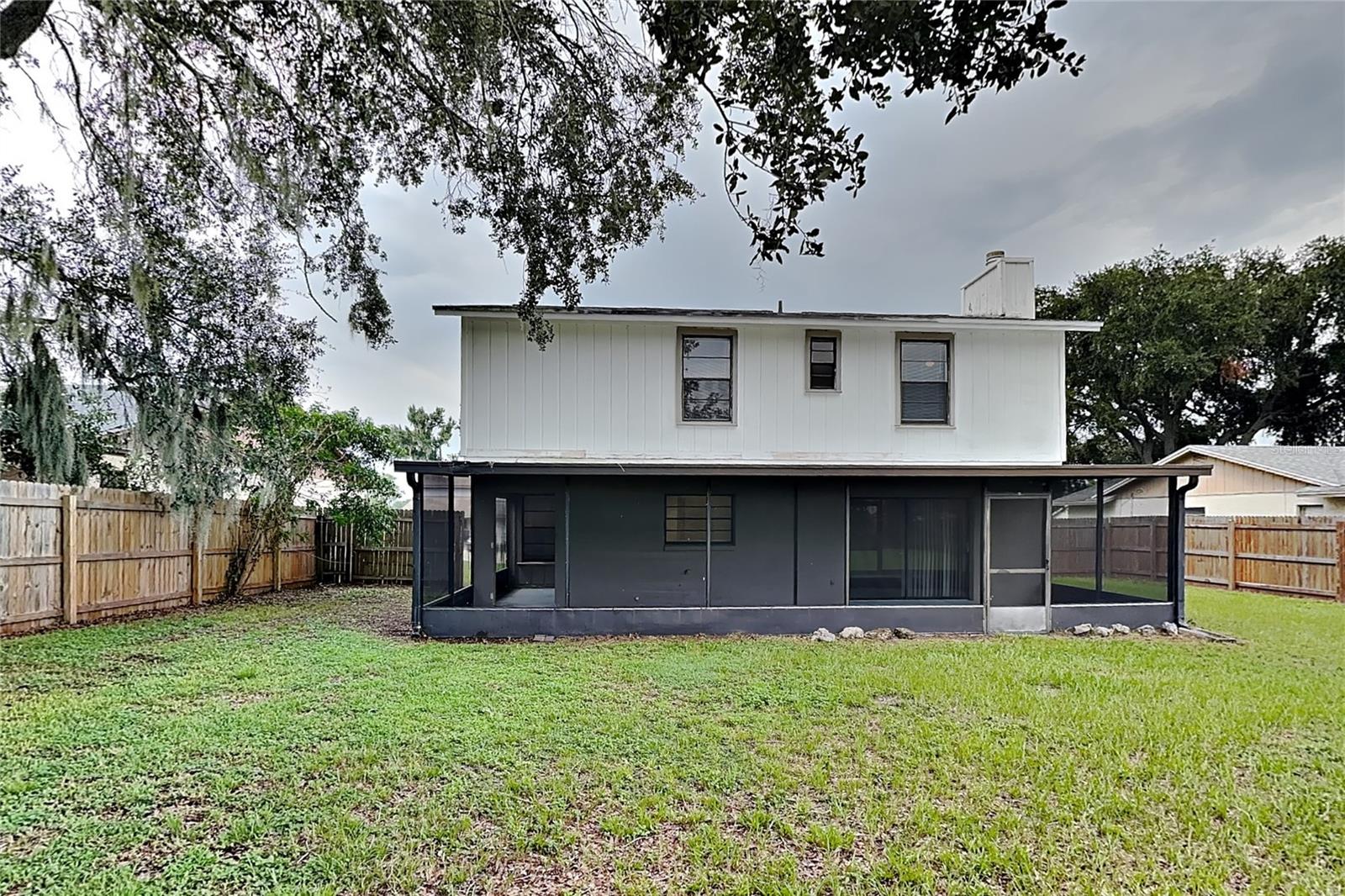 O6435275 Property Photo 17