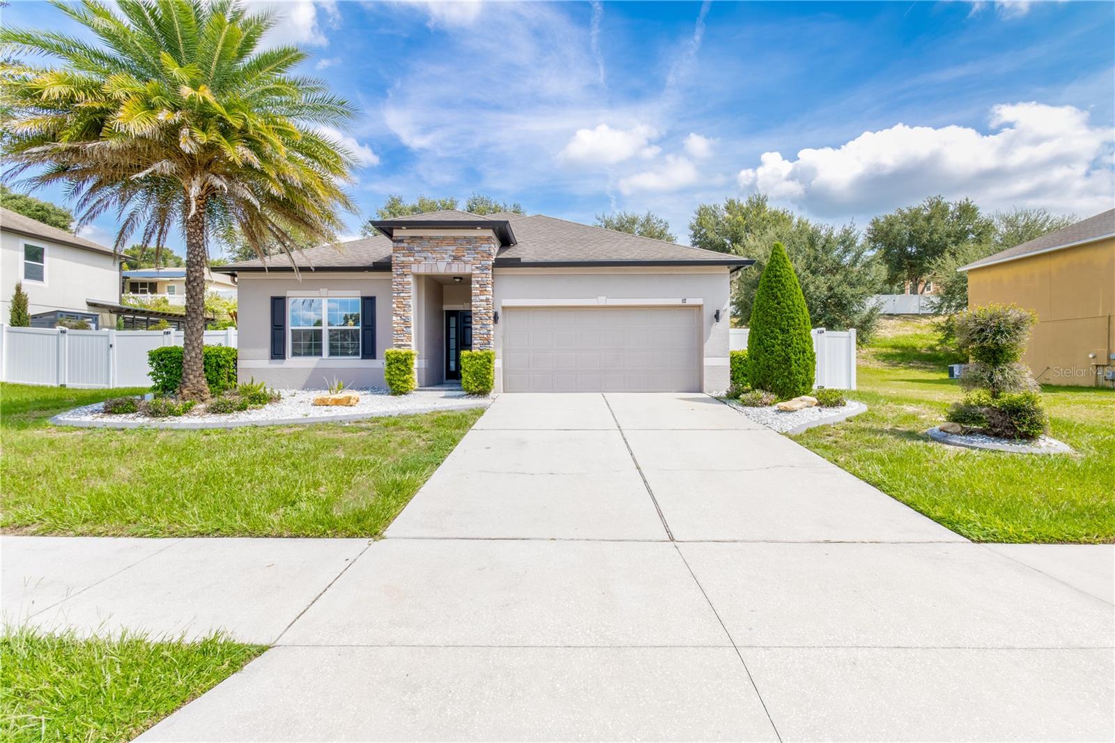 117 COLONIAL PINE LN