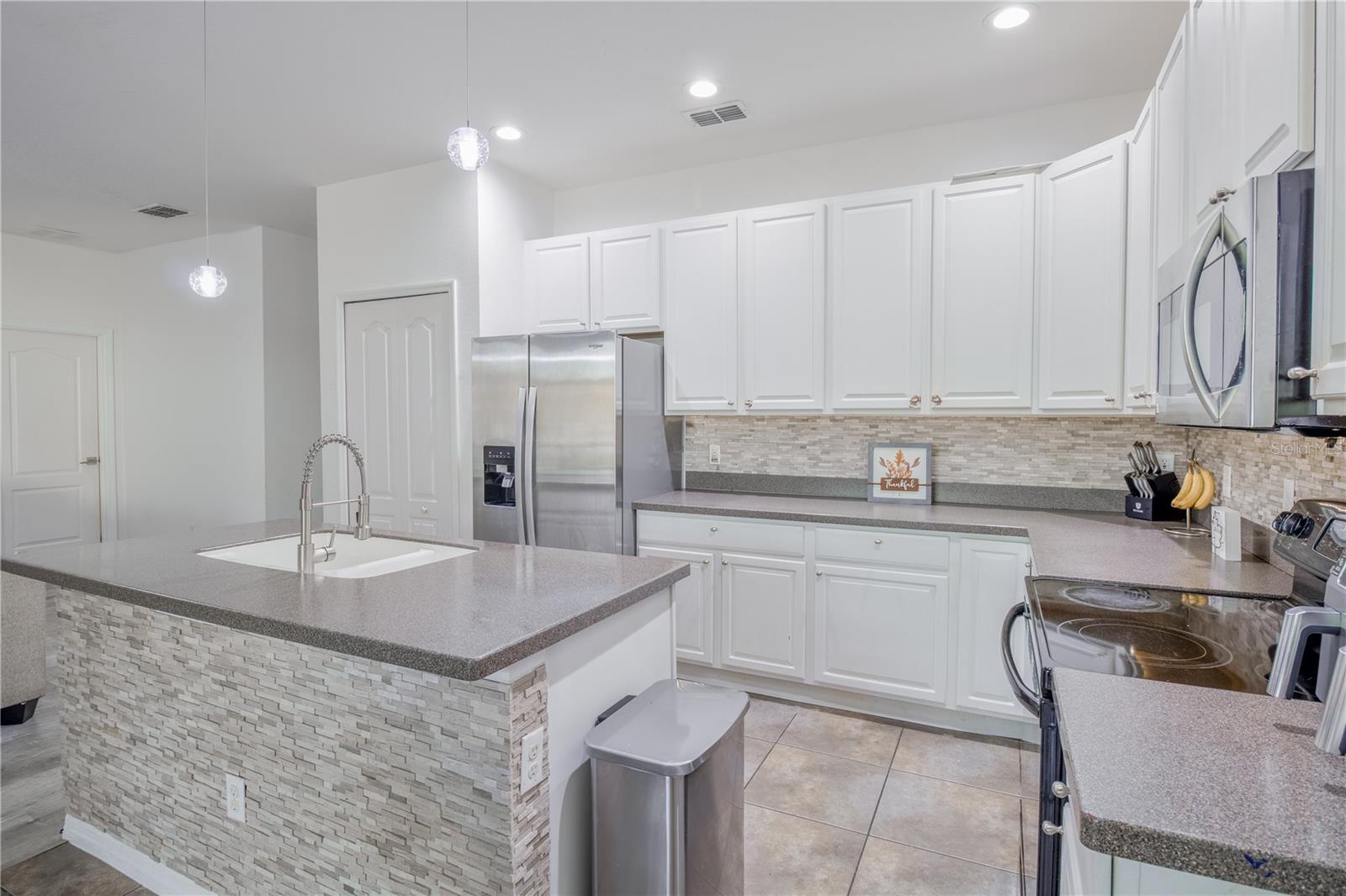 117 Colonial Pine Ln Property Photo 18