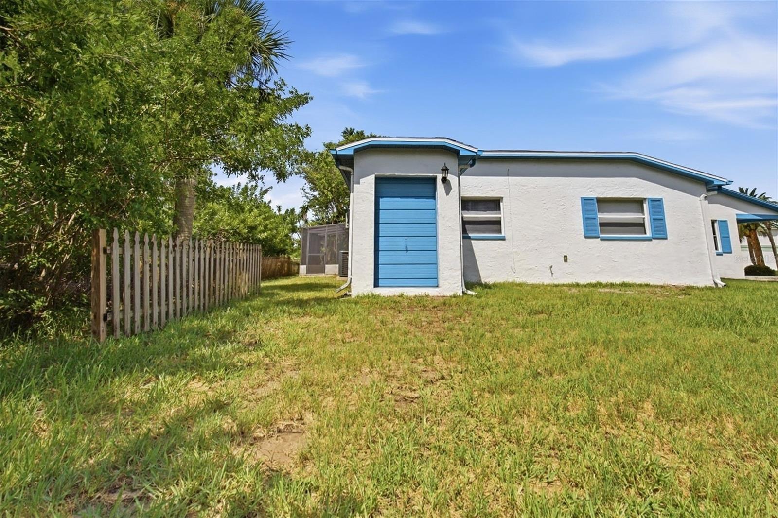 7010 Southwind Dr Property Photo 37