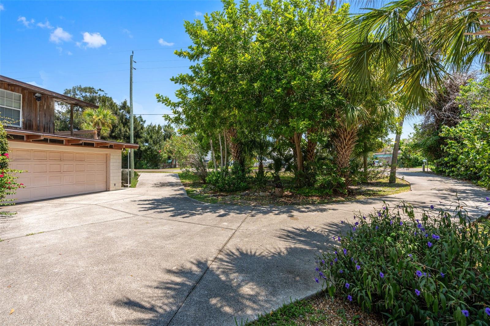 1230 S Orlando Ave Property Photo 53