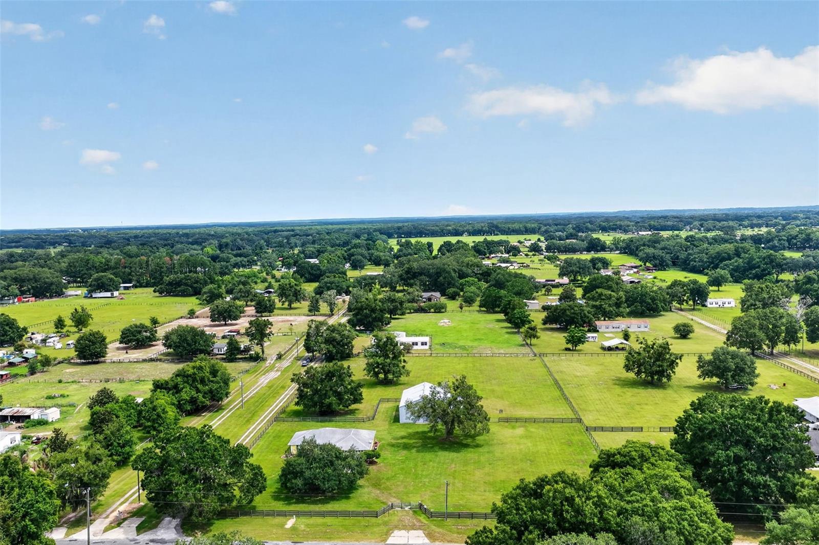 311 SE HIGHWAY 42 Property Photo 1