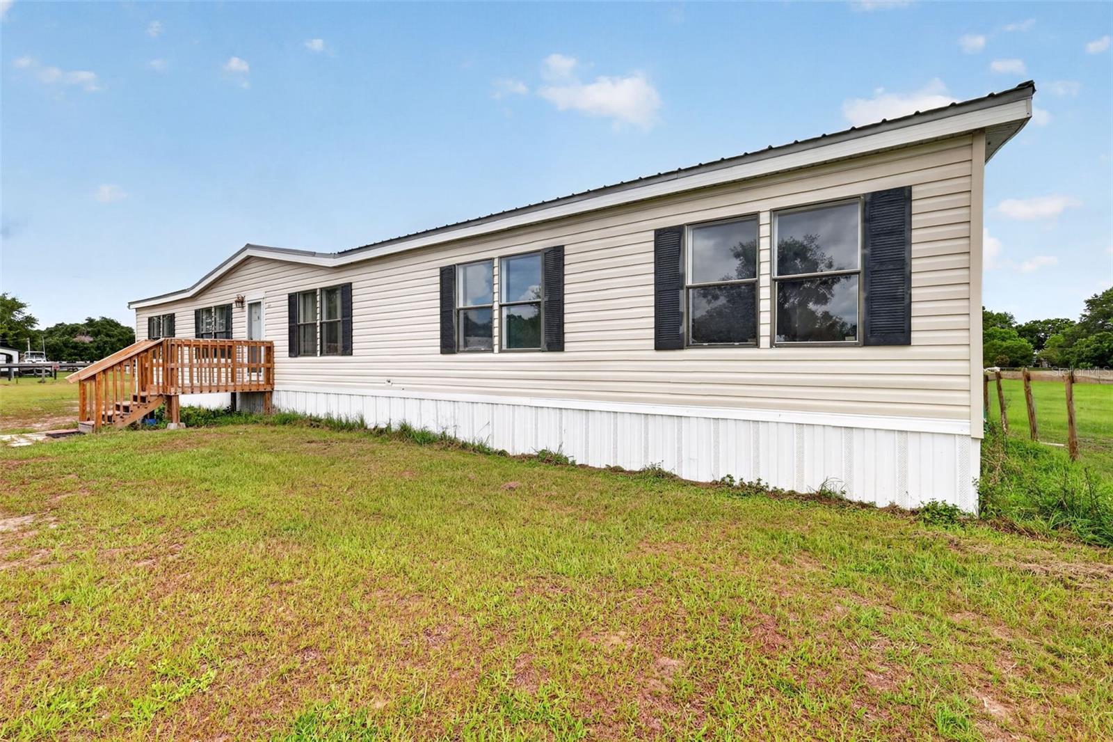 311 Se Highway 42 Property Photo 4