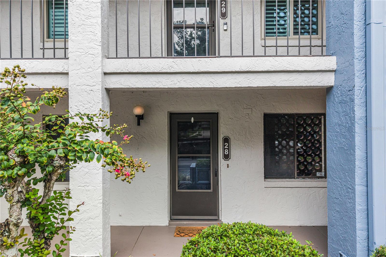 4 ESCONDIDO CIR #28