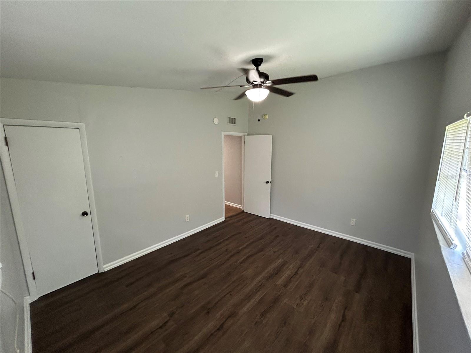 1720 Miller Ave Property Photo 12